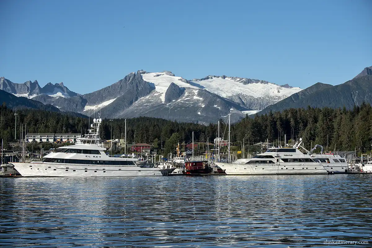 port in Juneau with glaciers and mountains in a backdrop.