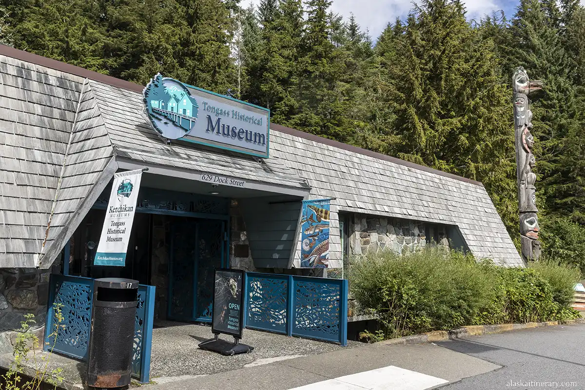 Tongass Historical Museum with totem in the front of it.