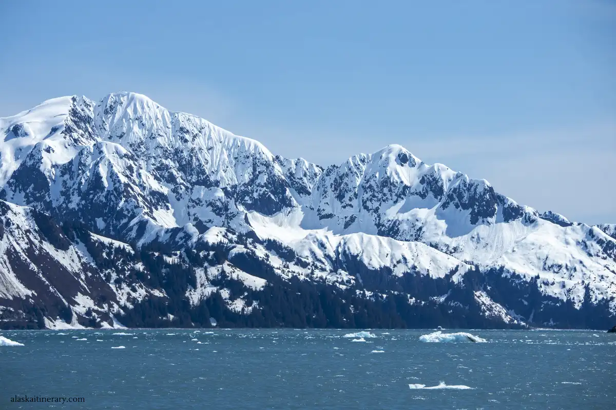 Stunning mountains covered by snow.