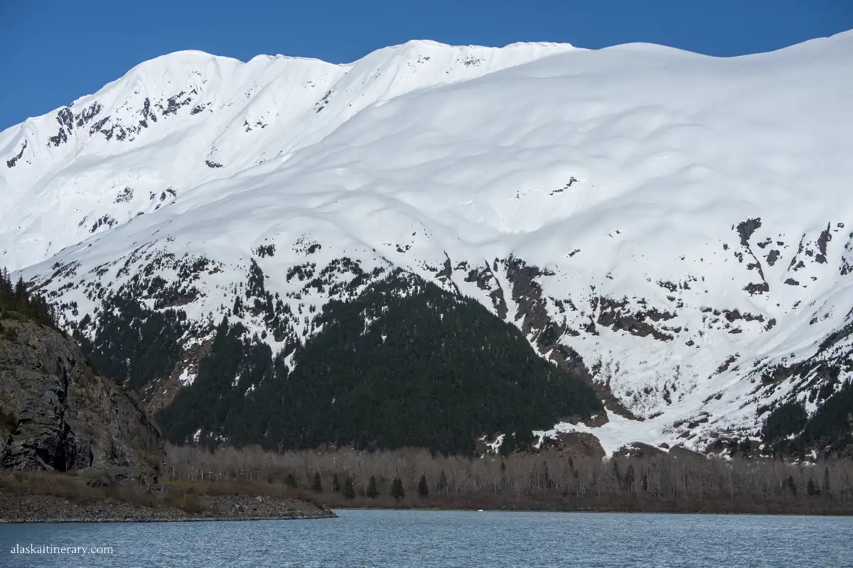 scenic Portage Lake before the entrance to Whittier Tunnel.