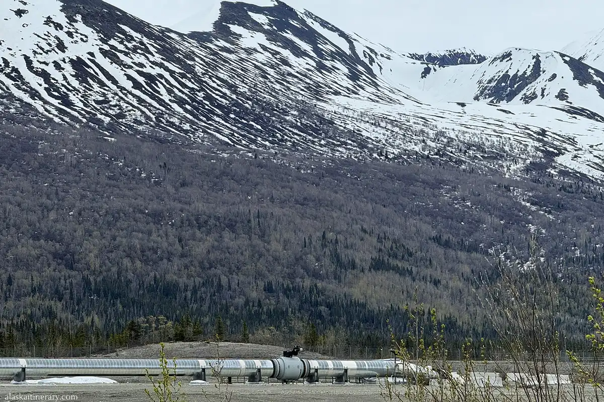 Trans-Alaska Pipeline system on the way to Valdez.