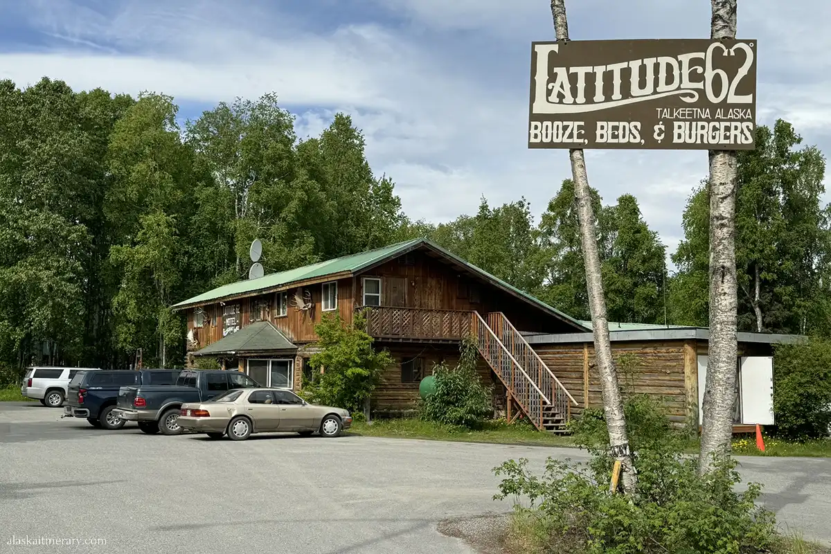 Latitude 62 budget friendly hotel in Talkeetna.