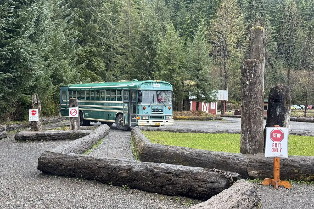 Shuttle to Hoonah.