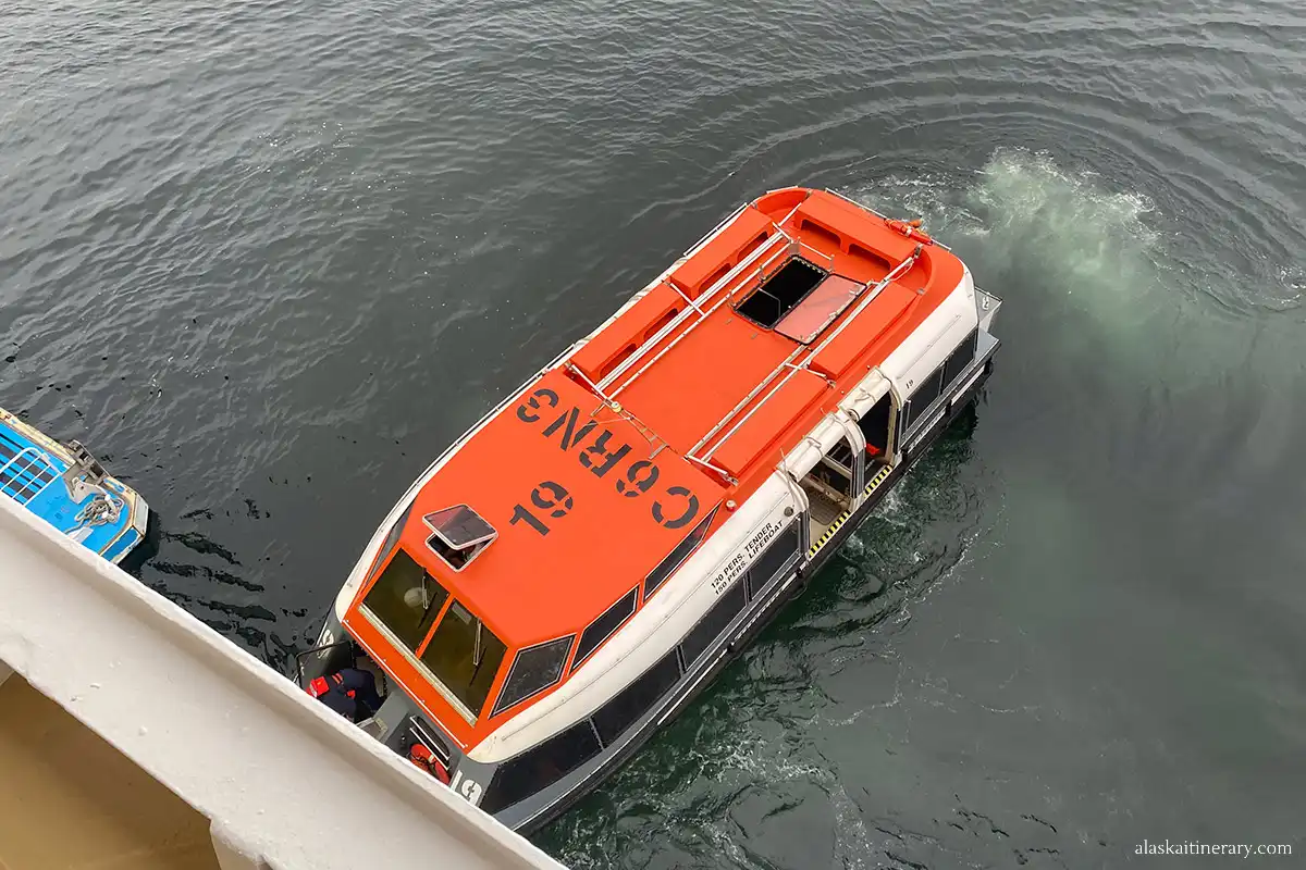 Tender boat into Sitka.