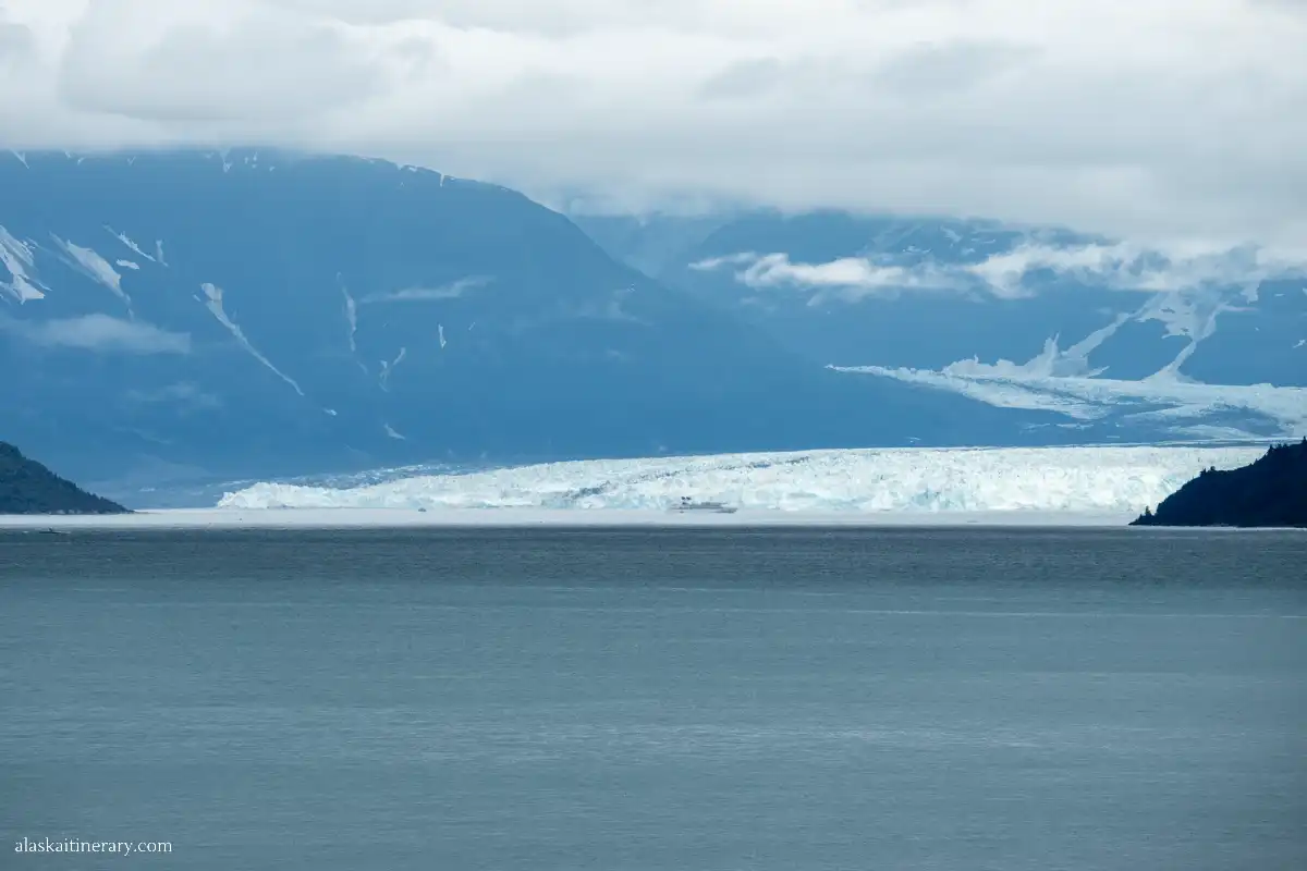 Huge Hubbard Glacier.